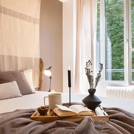 Arnave - 3 Et Balcon A Auteuil *