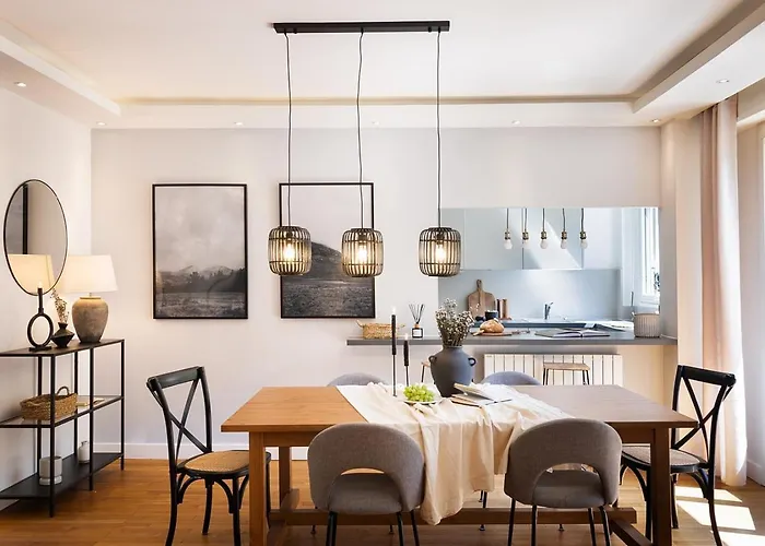 Arnave - 3 Et Balcon A Auteuil 아파트 *